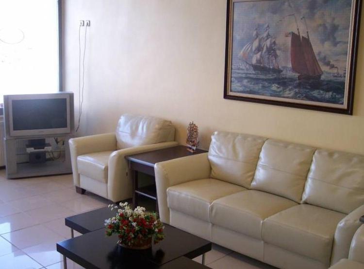 Yasar Hotel Sultandağı Buitenkant foto